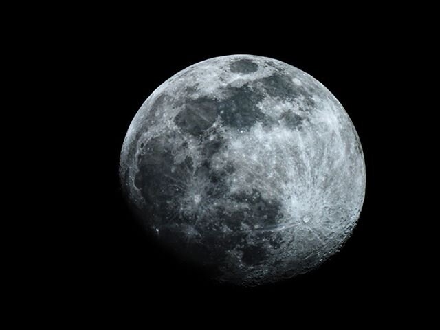 The moon last night. It doesn&rsquo;t hurt to gaze up in the sky for a little perspective.... #astralphotography #supermoon #notquitesupermoon