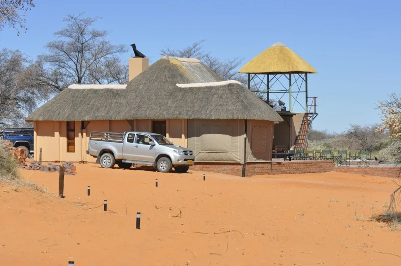 Hunt Namibia Kalahari 2OutPost82a.jpg