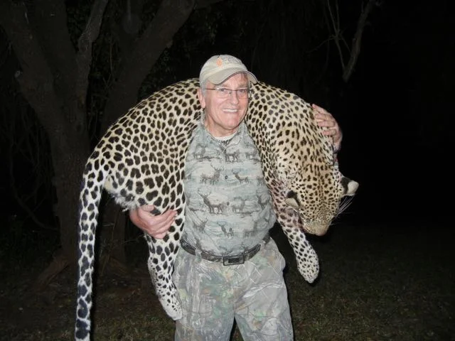 Hunt in Africa 7.jpg