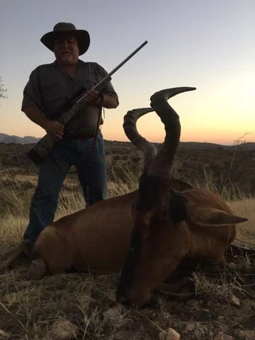 Hunt in Africa 21.jpg