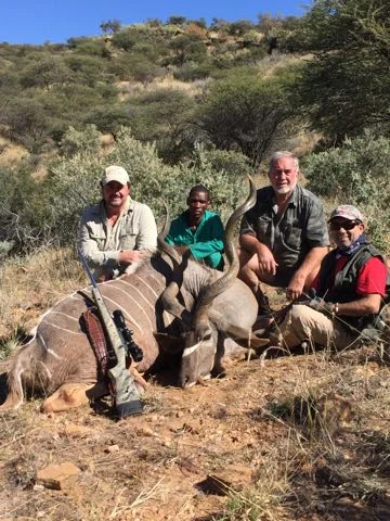 Hunt in Africa 7.jpg