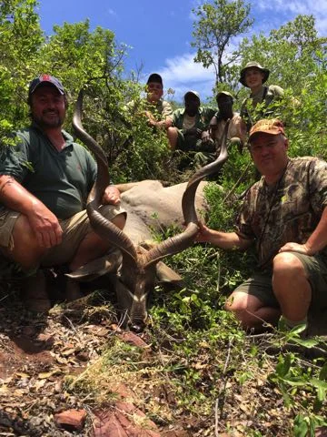 Hunt in Africa 135.jpg