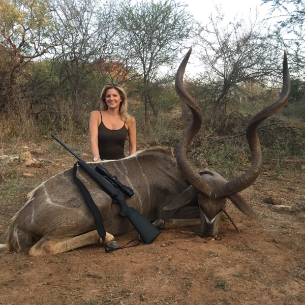 HUNT IN AFRICA PG24.jpg