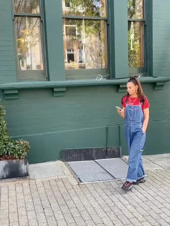 ✨ITS FRRIIIIIIDAAAAAY✨

The weekend is finally here &amp; the sun is shiiiiiining!!!

Come &amp; grab some of @bigsams_kitchen new pub grub menu, perfect for enjoying some rays in the garden!

See you there guys! Come say Hi!

Love Team Sig
Xxx

#pub