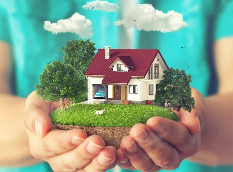 I Don't Know If I Want to Buy A Big House or A Small House