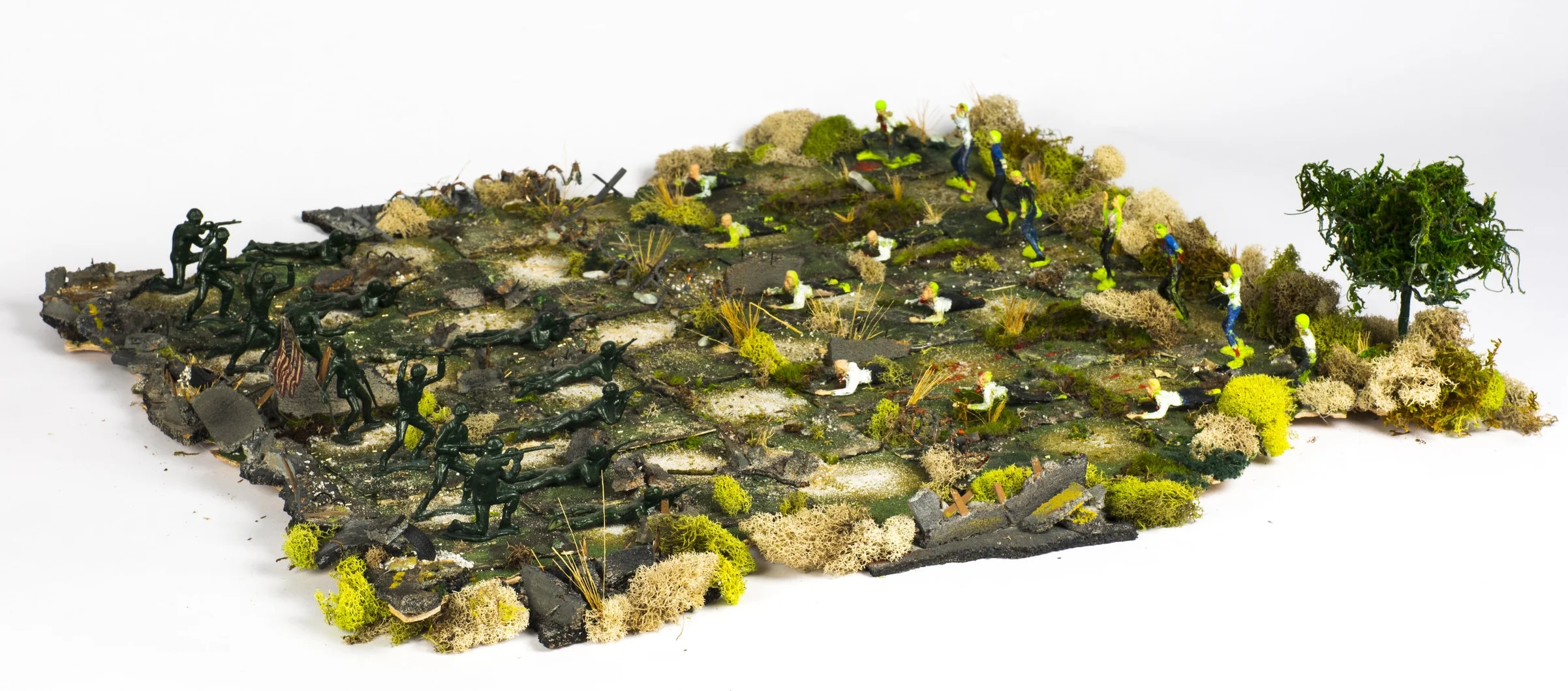 Zombies vs Soldiers Chess Set