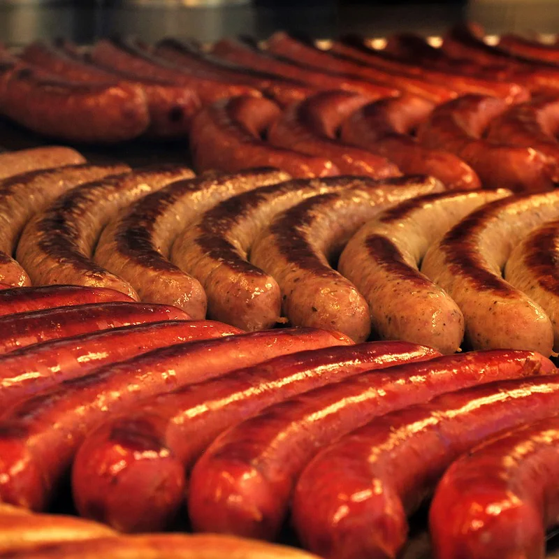 KIEŁBASA Z GRILLA