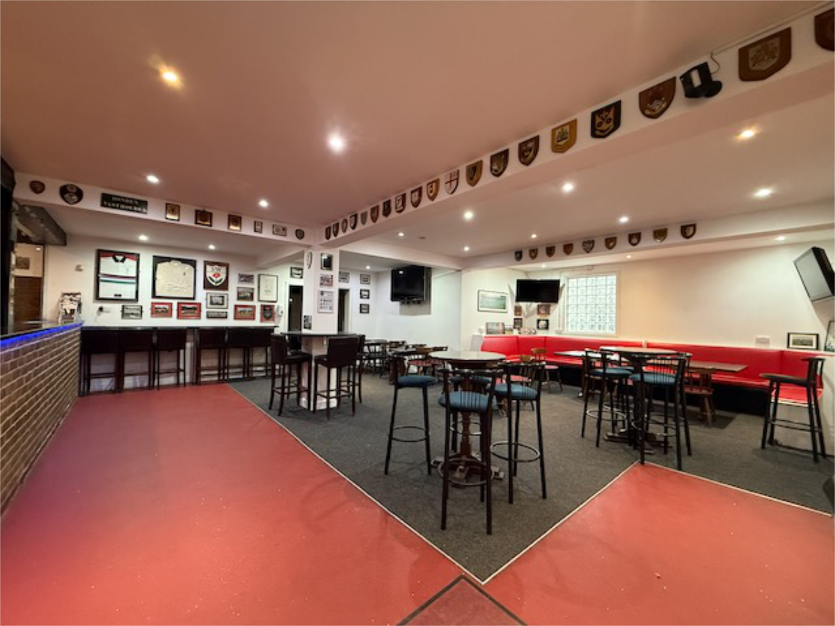 Bar seating areas at Croydon Wanderers RFC