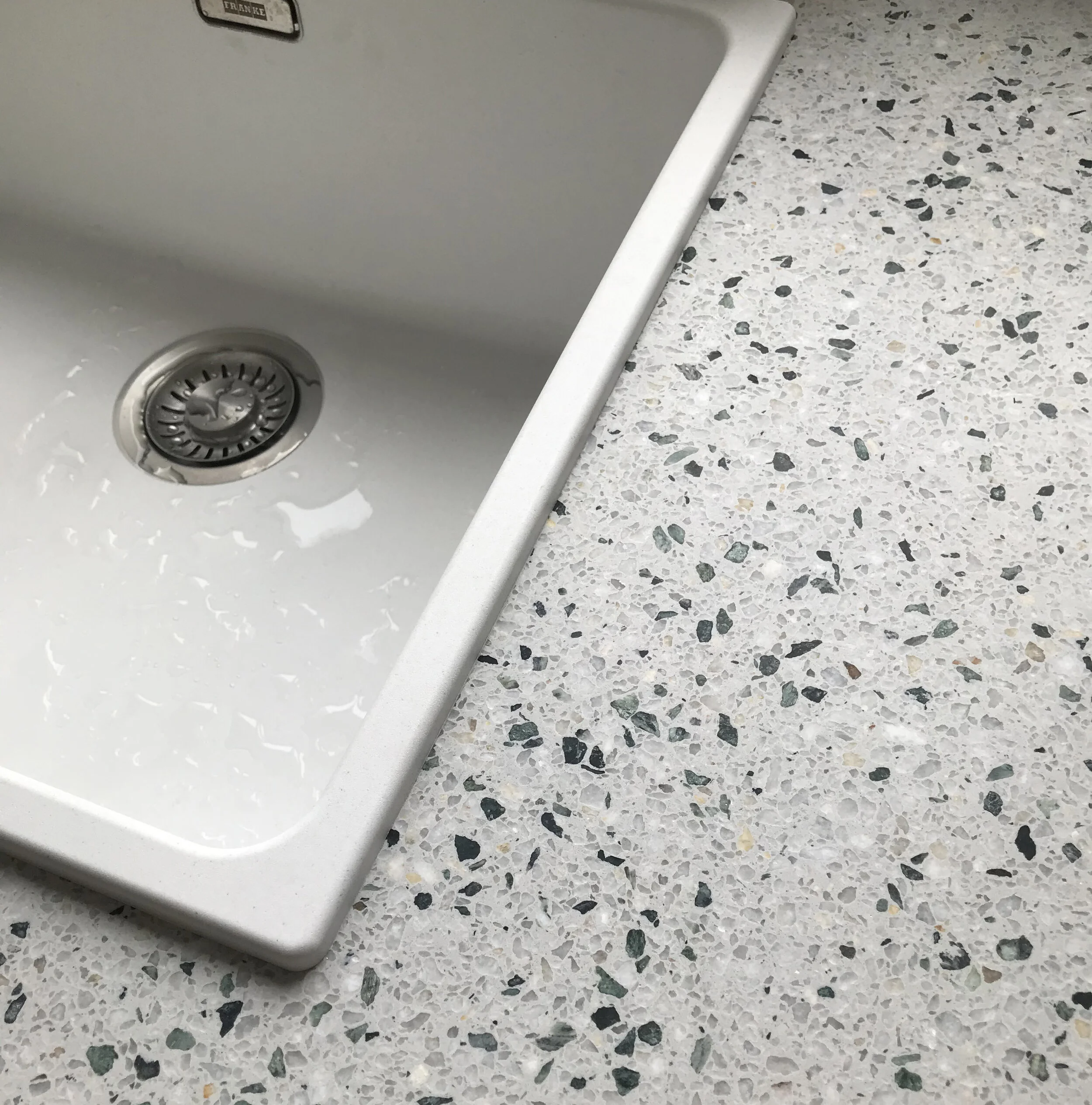  Menilmontant, Interior Design, Furniture design and Color consultancy©Moure / Studio pictures 