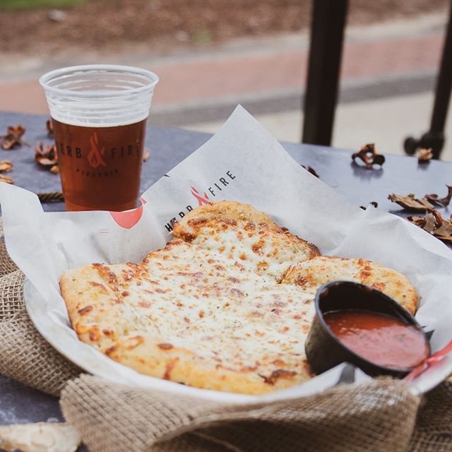 Beers, Breads, Battlestar Galactica.
.
.#IdentityTheftIsNotAJokeJim #theOffice #GetFiredUp #drinklocal #eatgr #grfoodies #grandrapidsfoodies #westmi