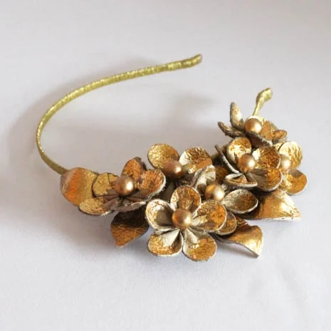 Ashgreymillinery ashgrey ash grey millinery jungle gold metallic leaf daisy