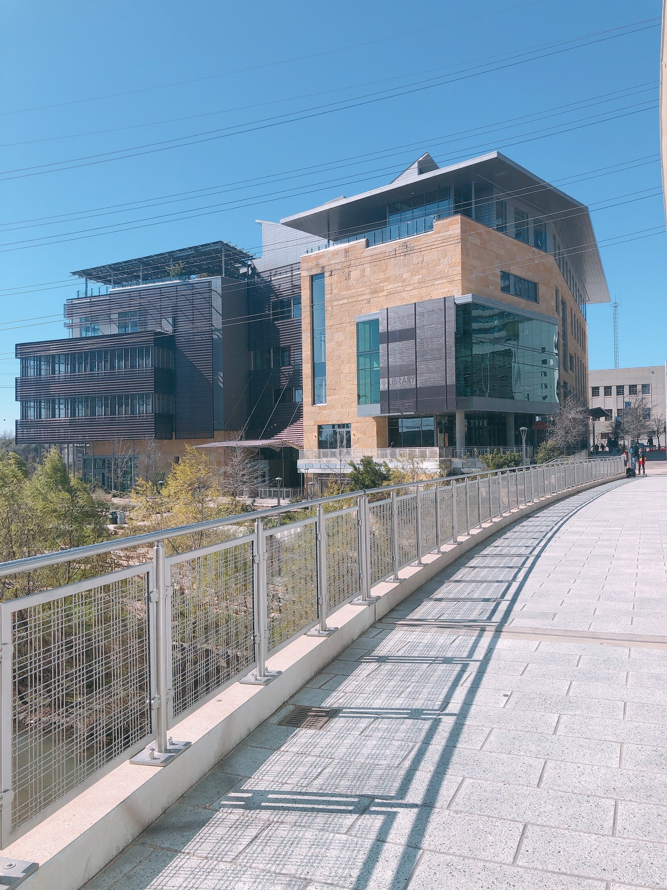 Austin Public Library