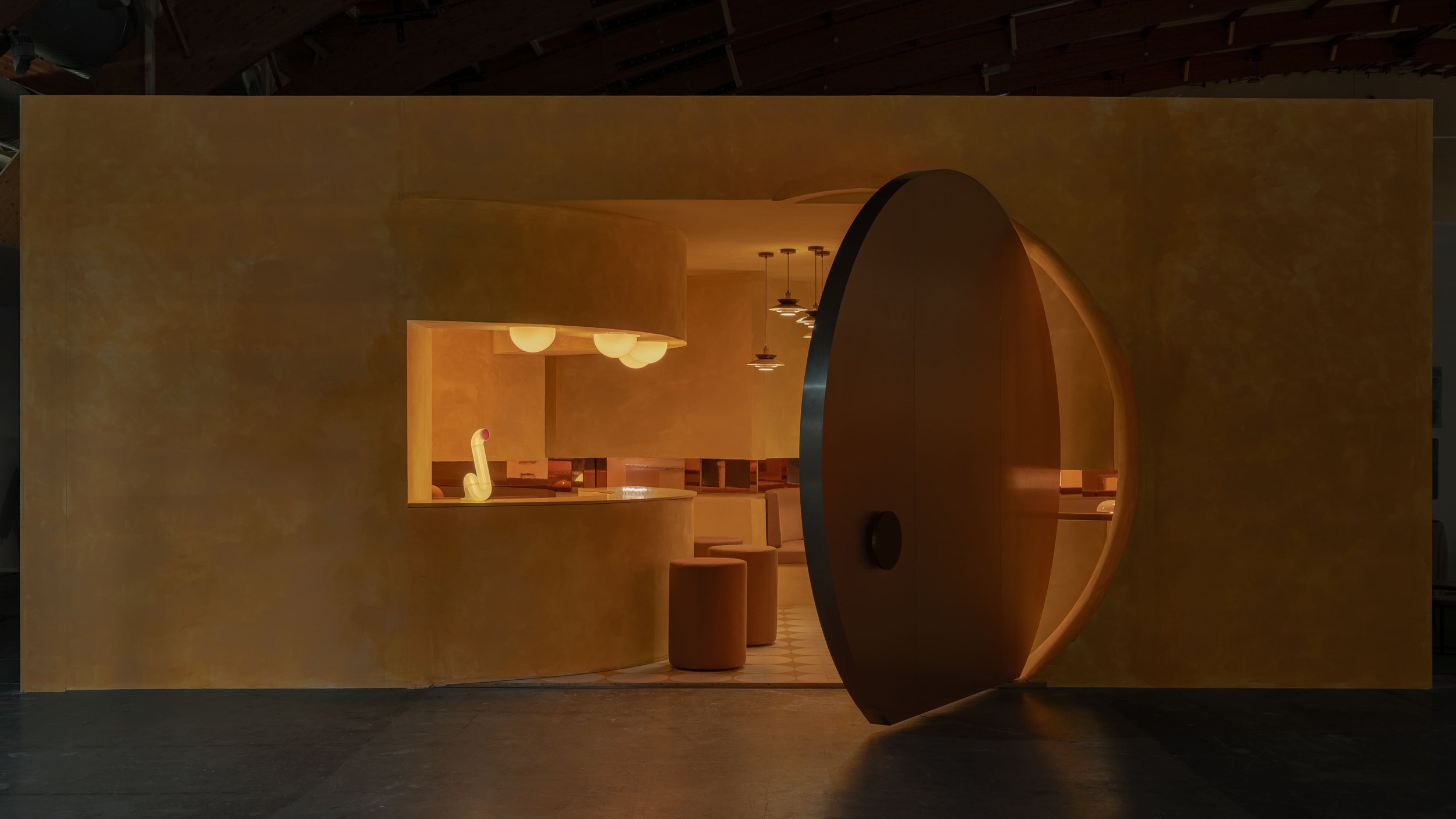 Cylindrical forms and retrofuturist style