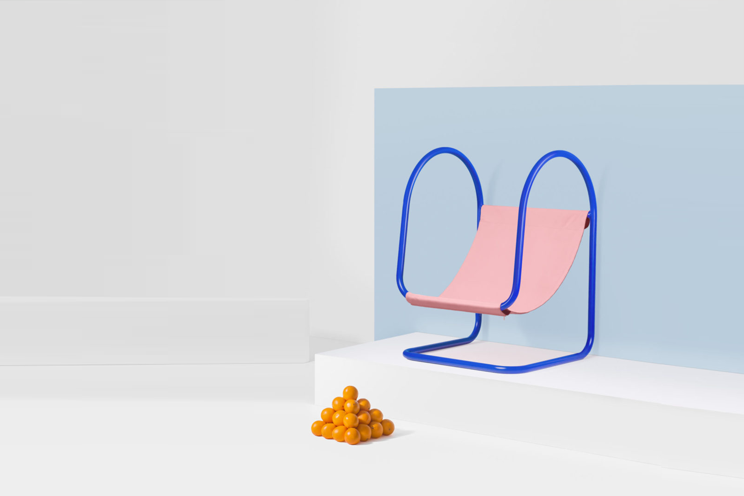 nova-obiecta-chair-2.png