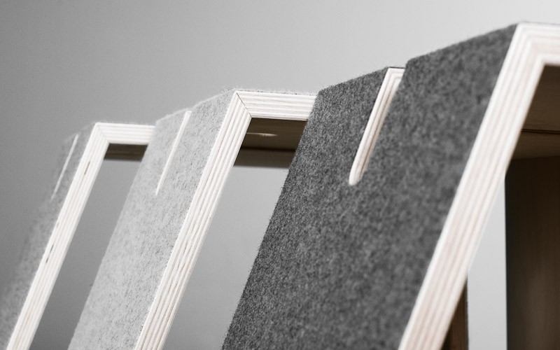 Sitting + Shelf set by PERLUDI .
