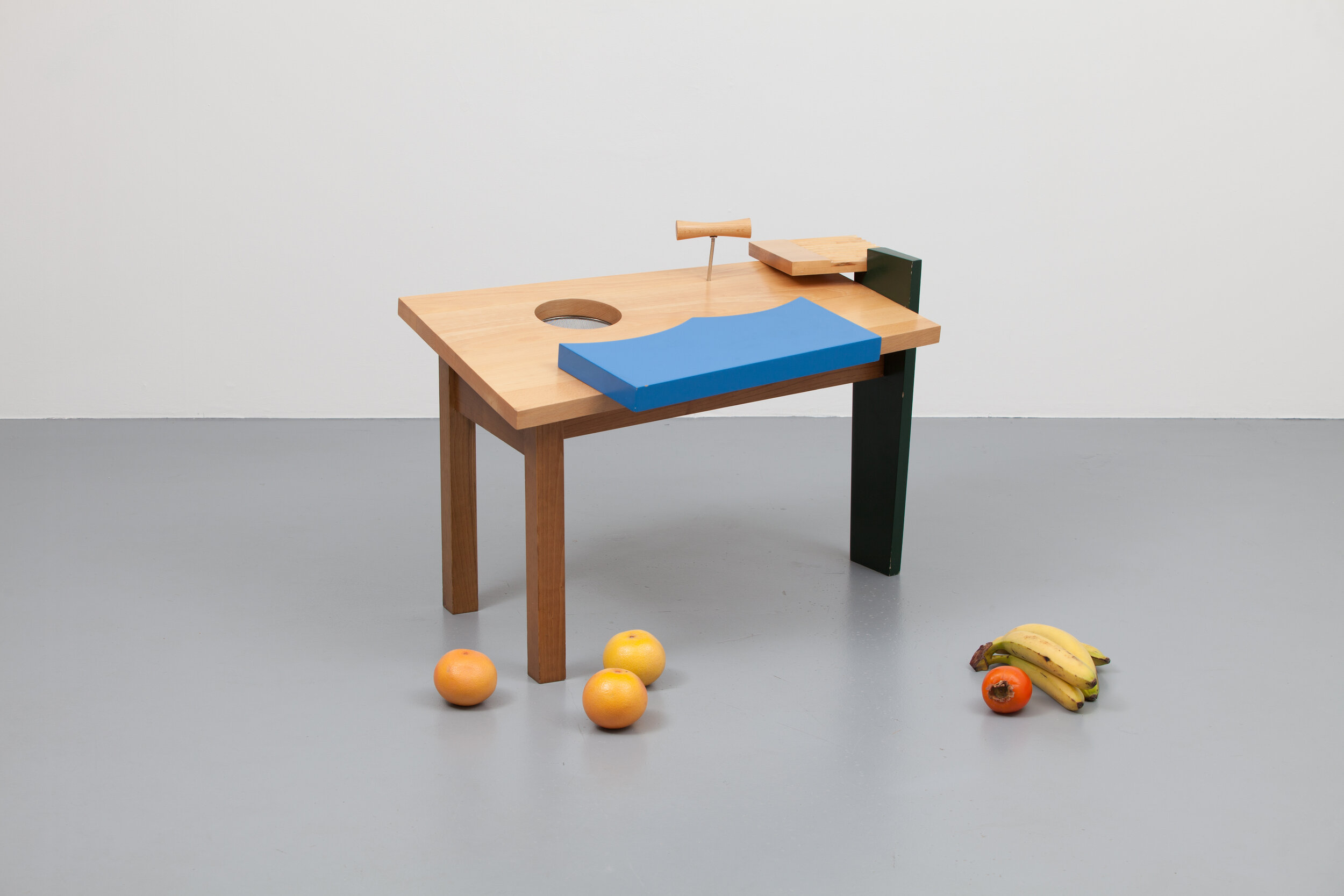   Daniel Weil &amp; Gerard, Taylor Living/Fruit Table  - A1043 