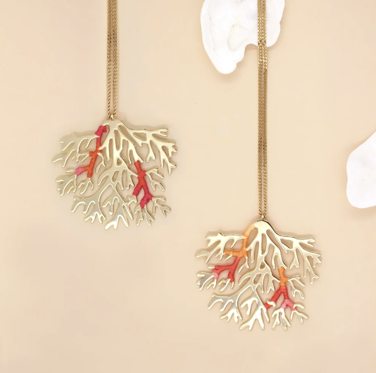   Long coral necklace  - Christelle DIT Christensen 