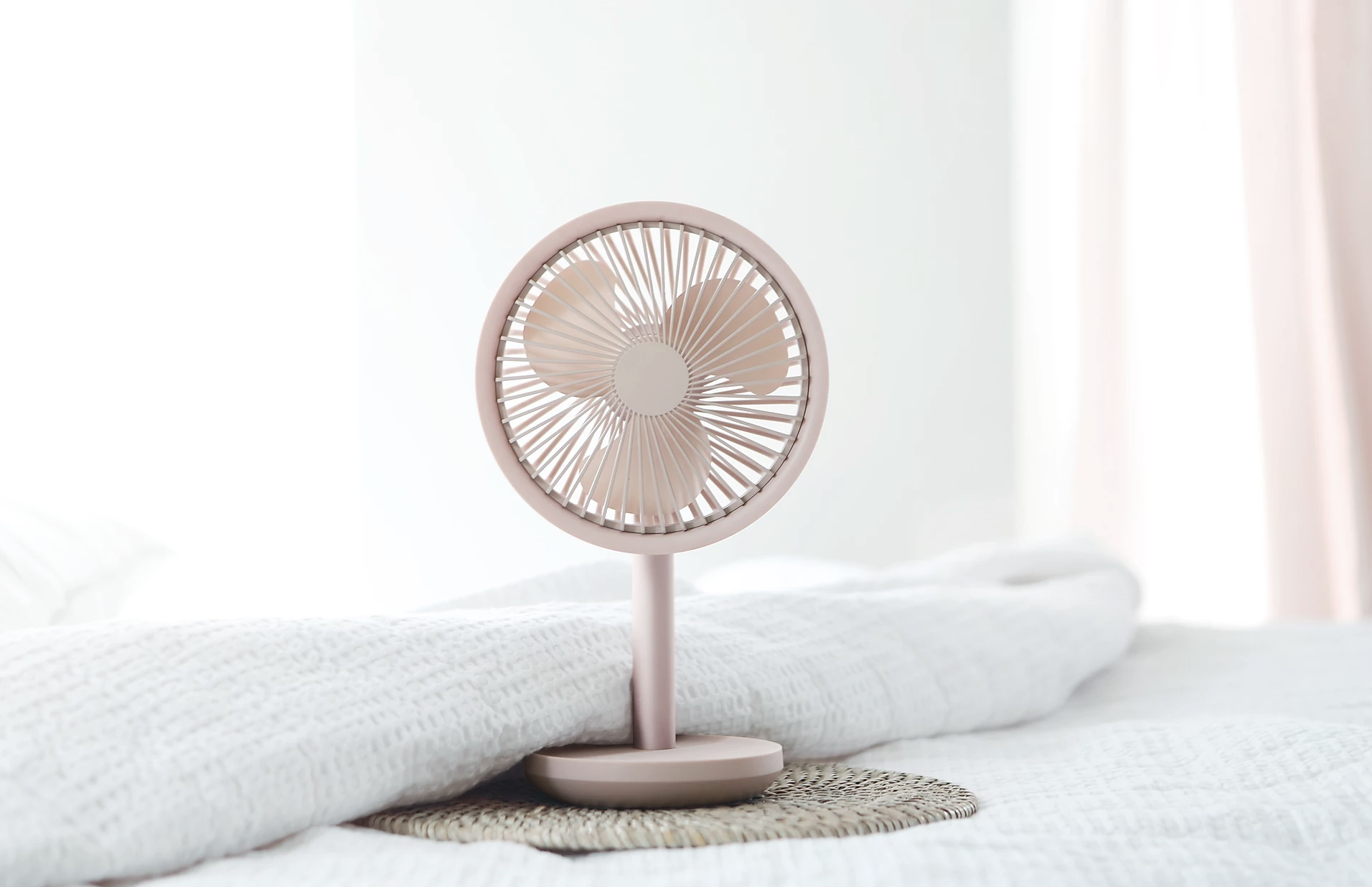  Stand fan -  Second White  
