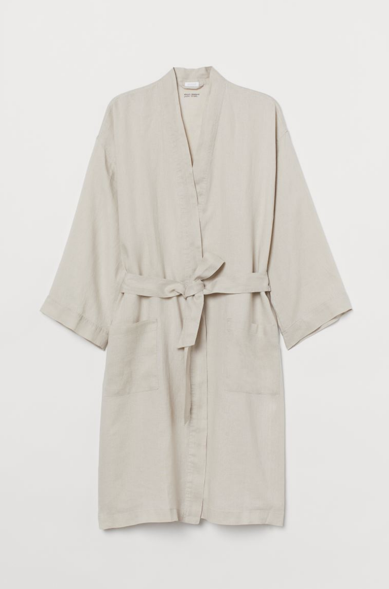 beige-linen-bathrobe.png