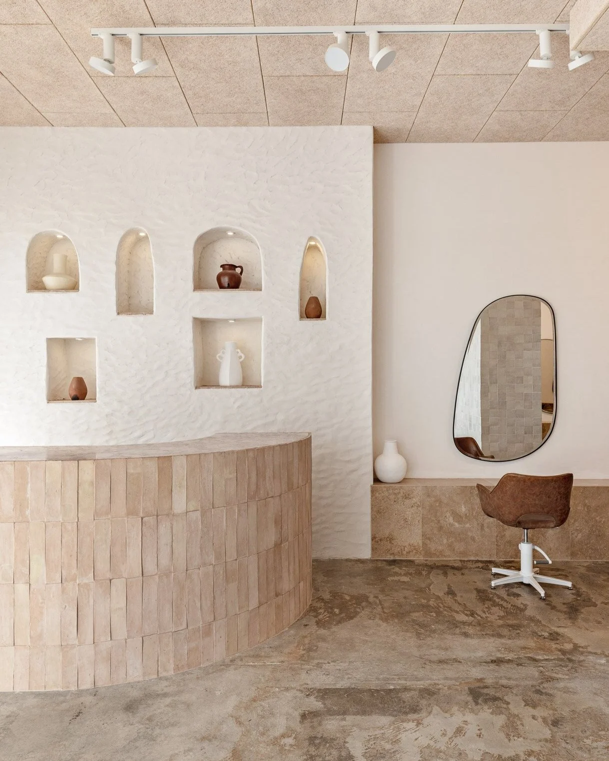 Allure the Salon by We are Triibe
