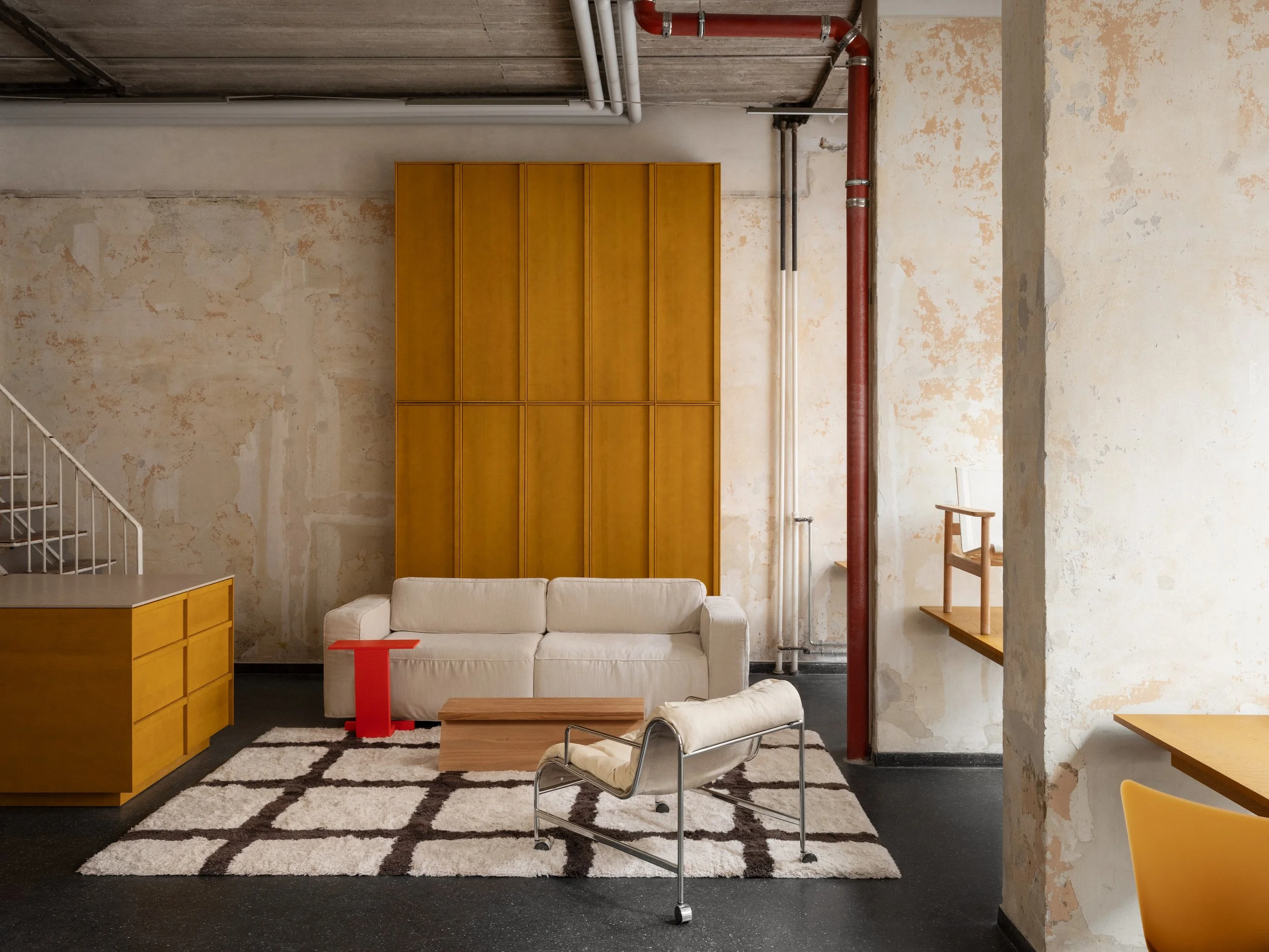Note Design Studio's new Copenhagen space in Kay Fisker’s Prinsessegården, showcasing Scandinavian interiors and modernist architecture.