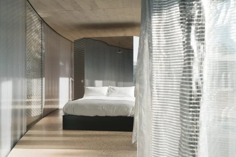 Solo-House-2h-30min-from-Barcelona-59-768x512.jpg