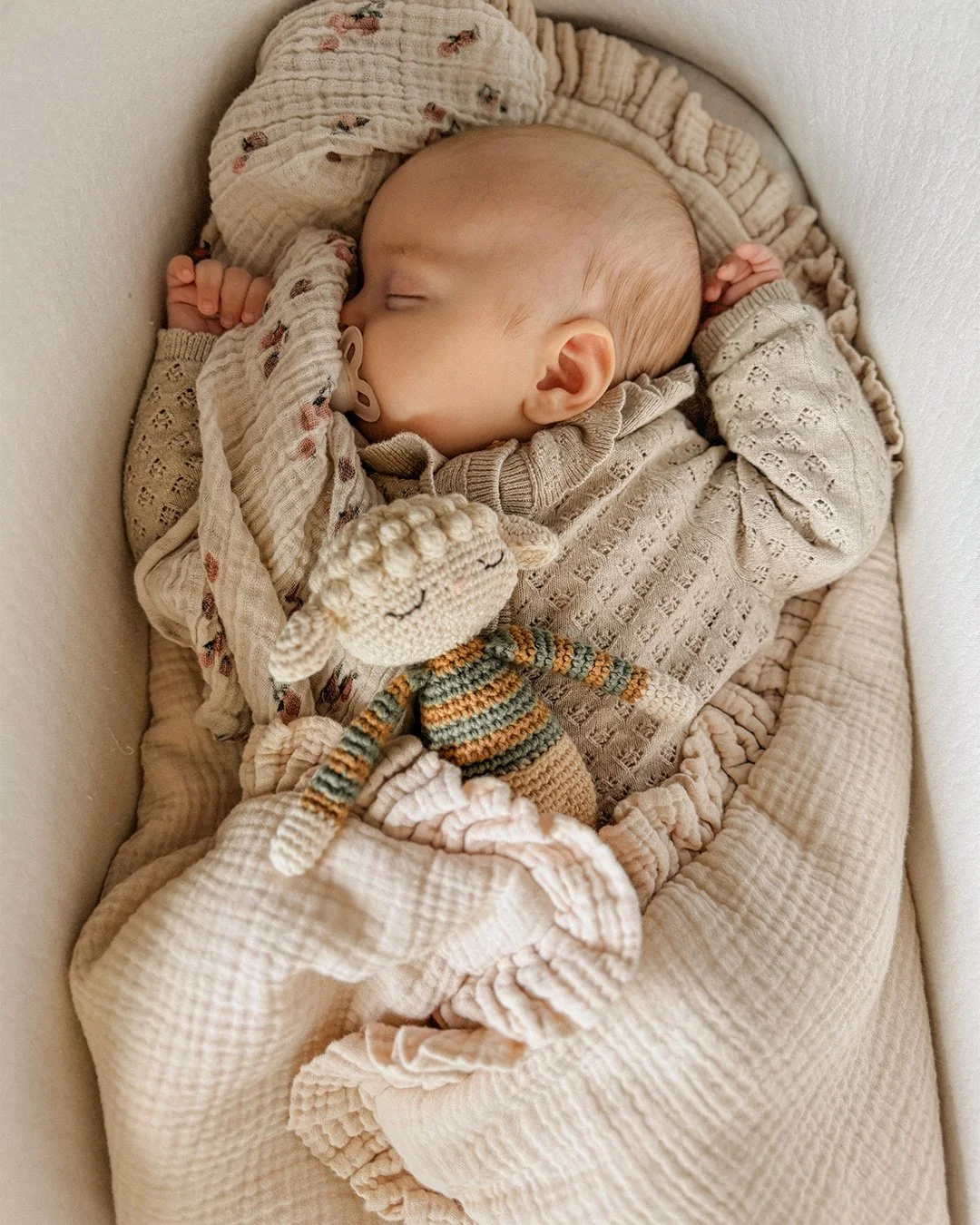 organic_soft_toy_lara_lamb_6_IG_@daughter.dearest.jpg