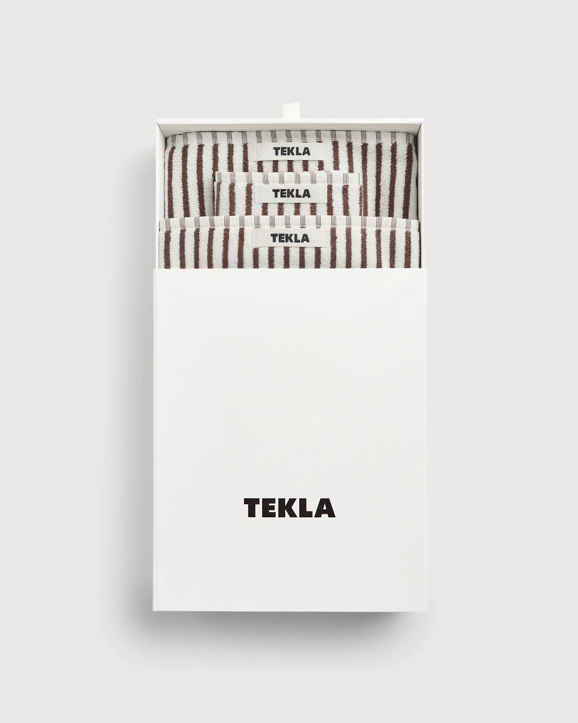 tekla-towel-gift-set-brown-stripes-set.webp