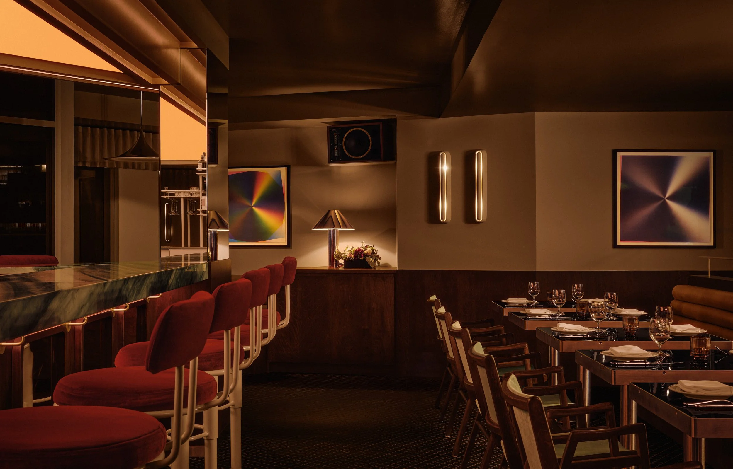 Limousine by Ivy Studiojpg.jpg