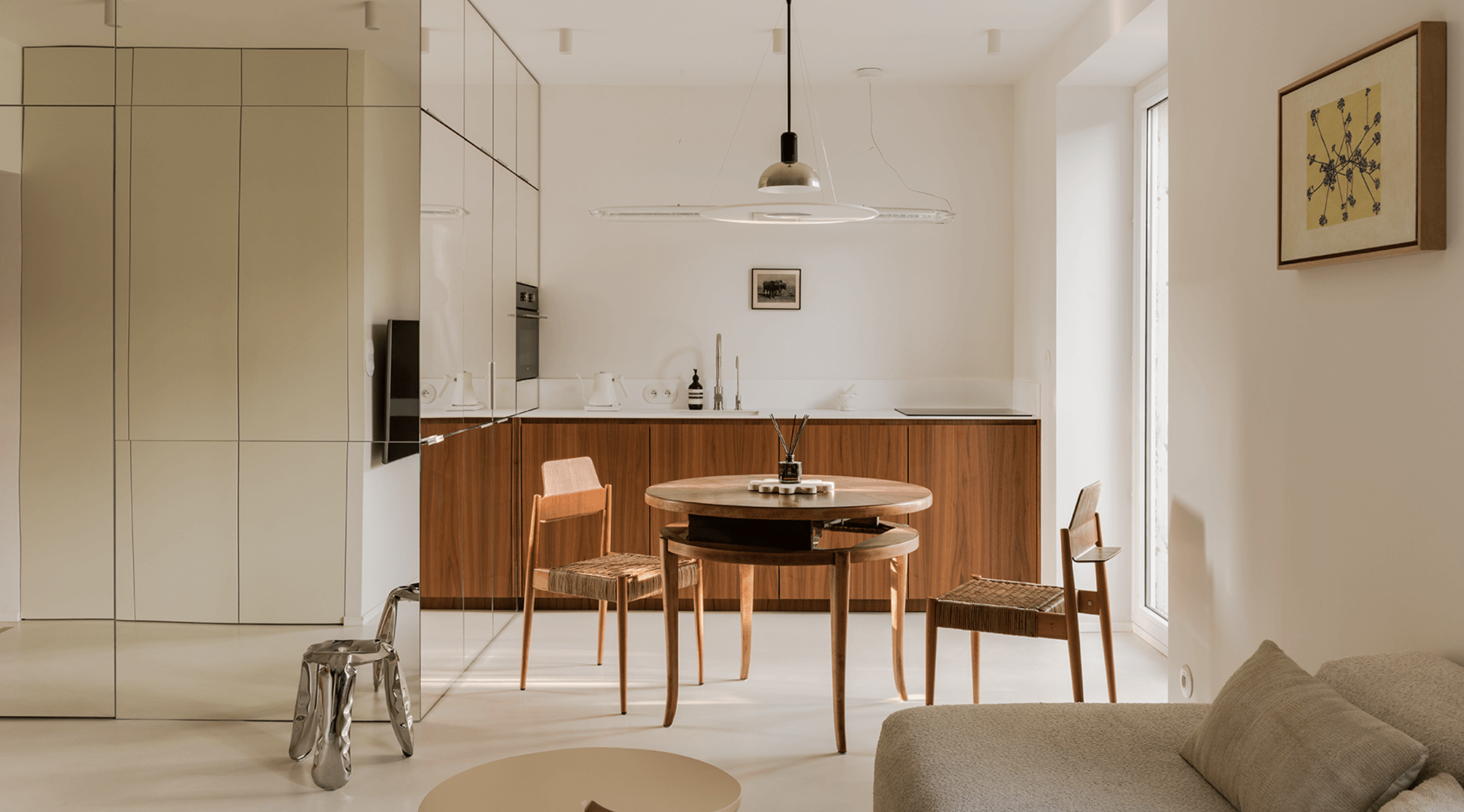 Small-Space Hacks: Big Style in Compact Living