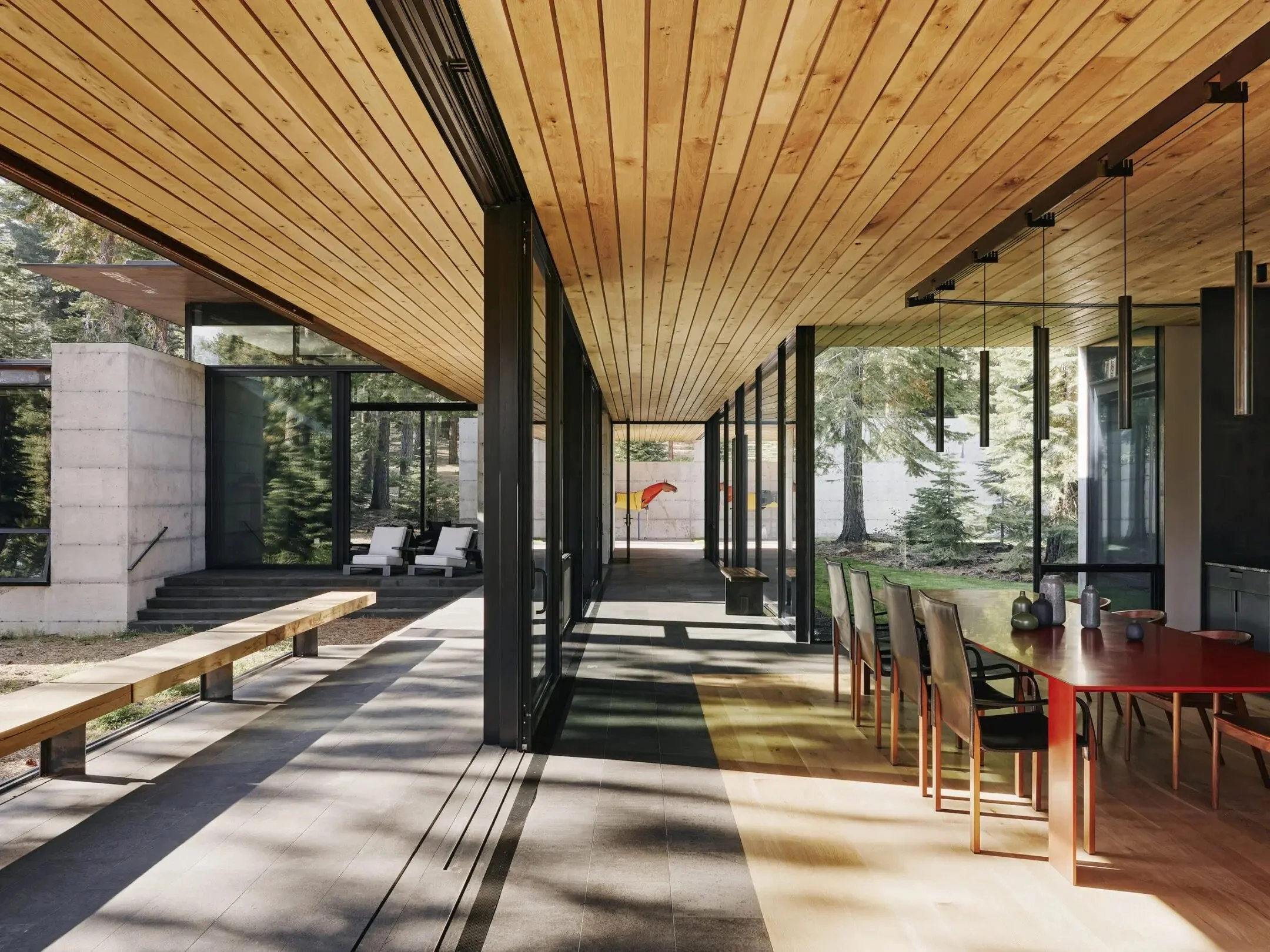 DH Extraordinary houses. Analog House.jpg