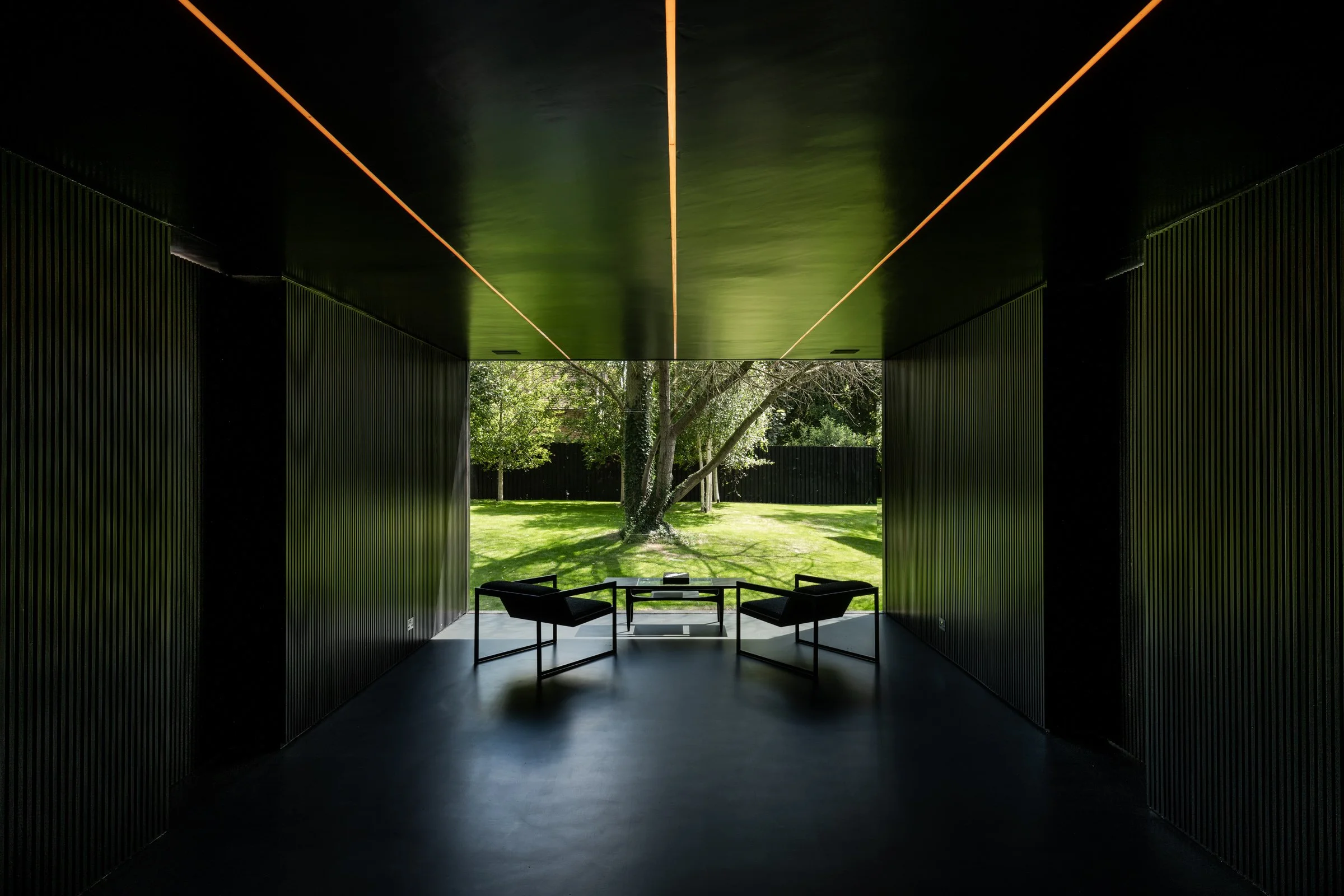 Invisible House in England.jpg