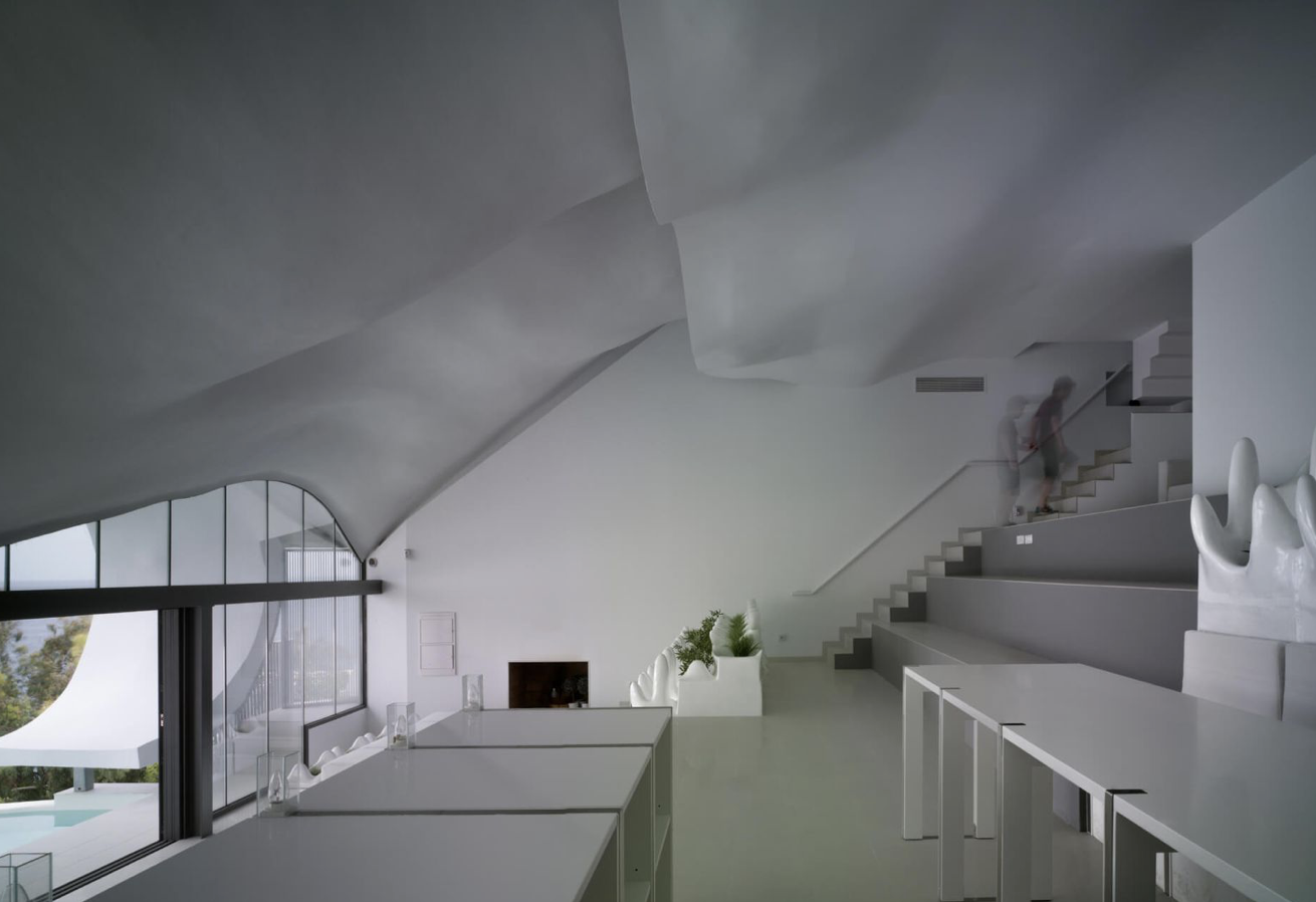 The House on the Cliff in Spain.png