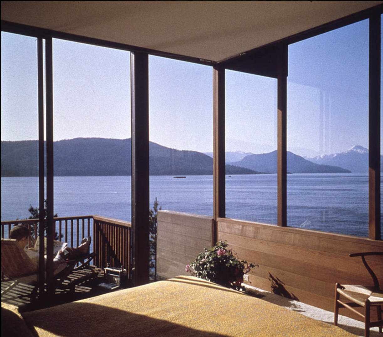 Graham House by Arthur Erickson.png