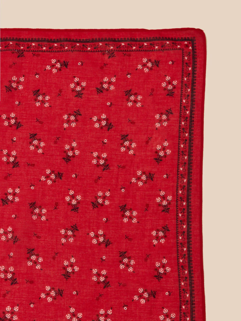 cyrillus red scarf ss26.webp