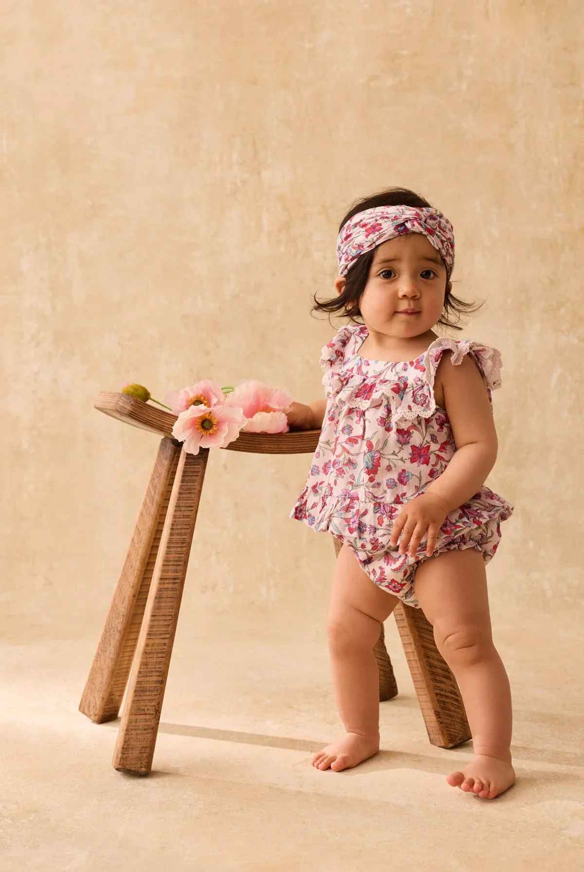 louise misha bucket hat 2026 spring essentials2.webp