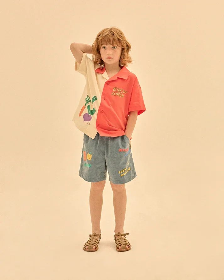 relaxed-shorts-lightweight-fabric-summer-look