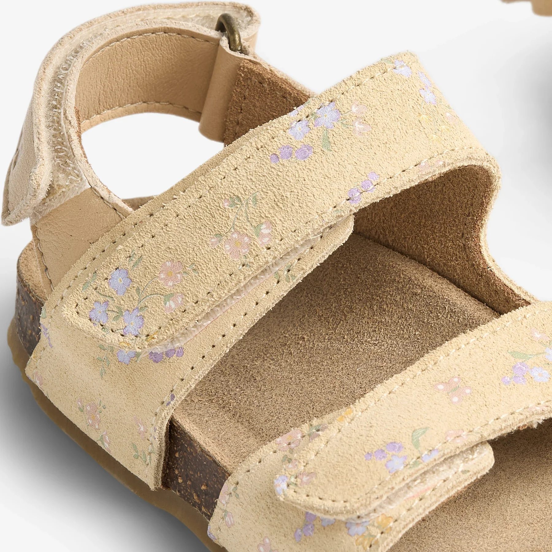 open-sandals-adjustable-straps-comfort-fit