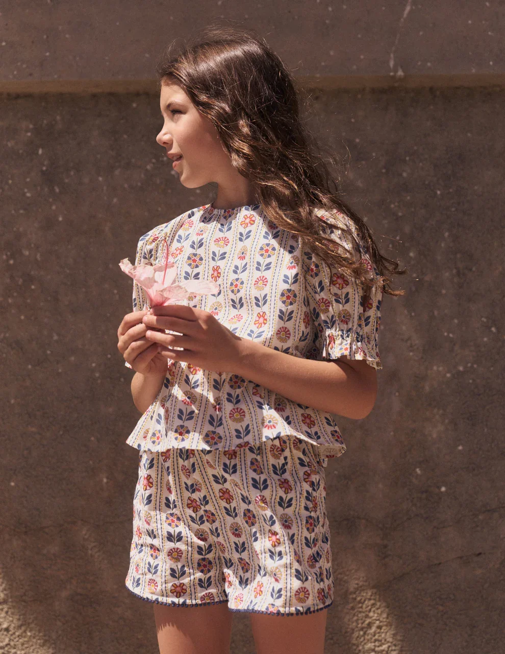 summer-set-lightweight-fabric-easy-style