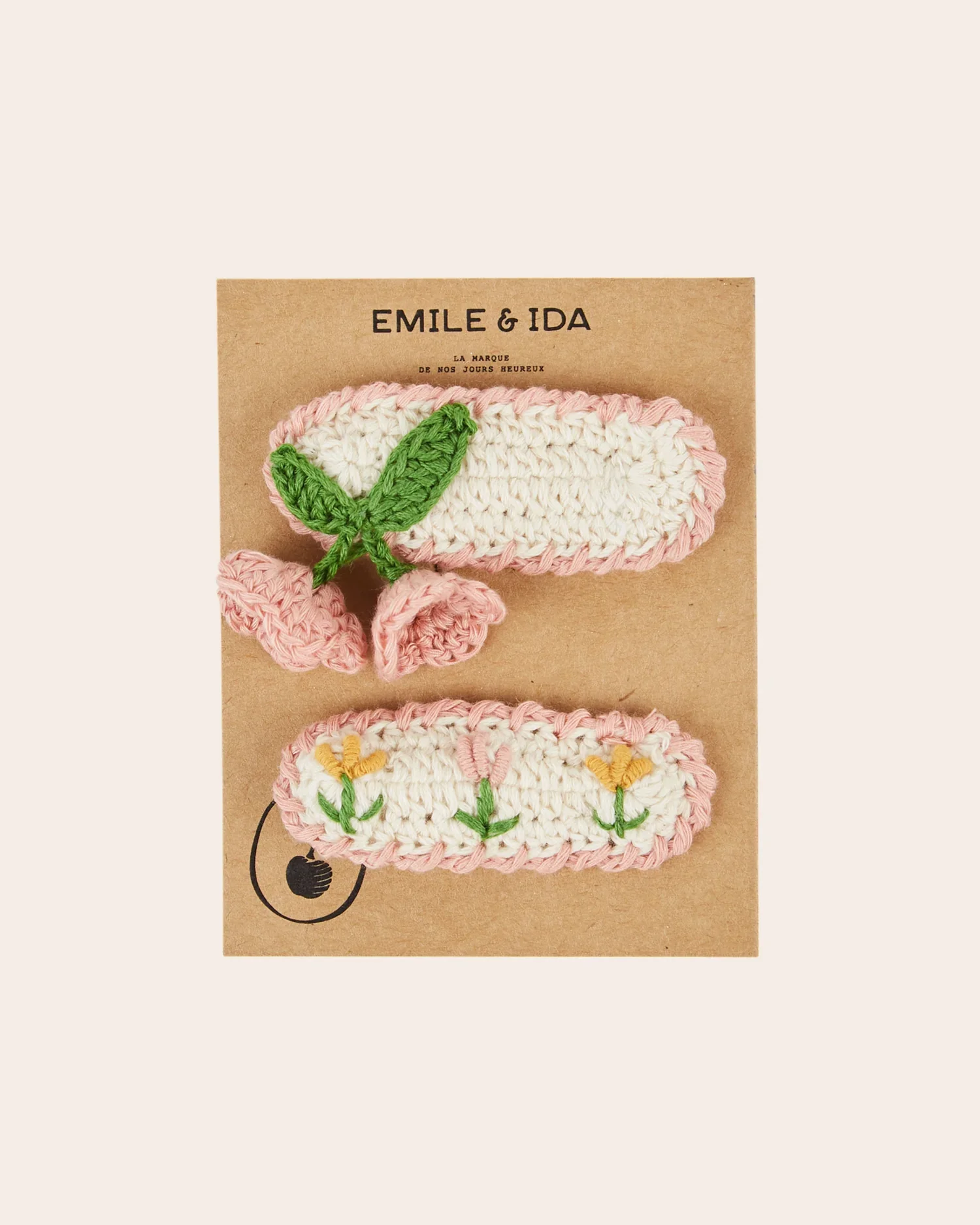floral-hair-clip-delicate-design-refined-finish