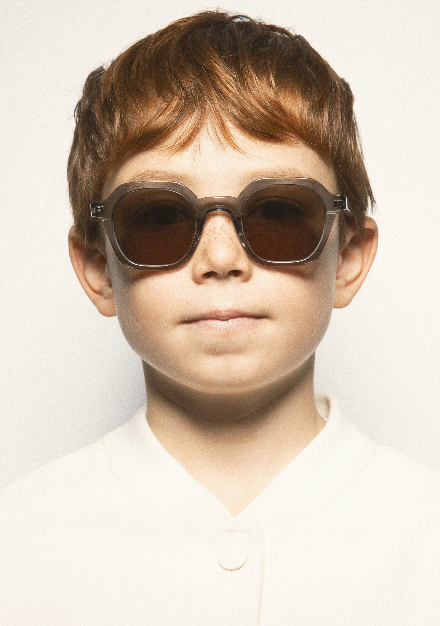 rafiki-sunglasses-square-frame-bold-graphic-design