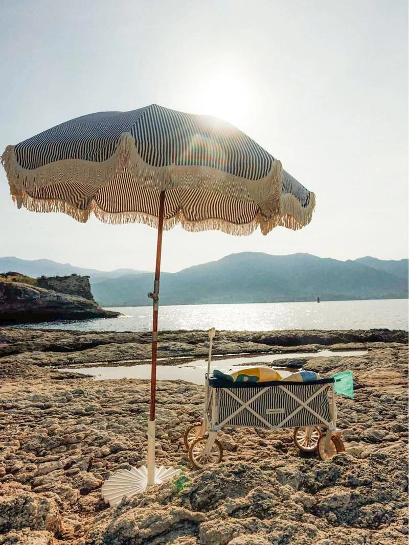 striped-parasol-blue-tones-vintage-inspired-design