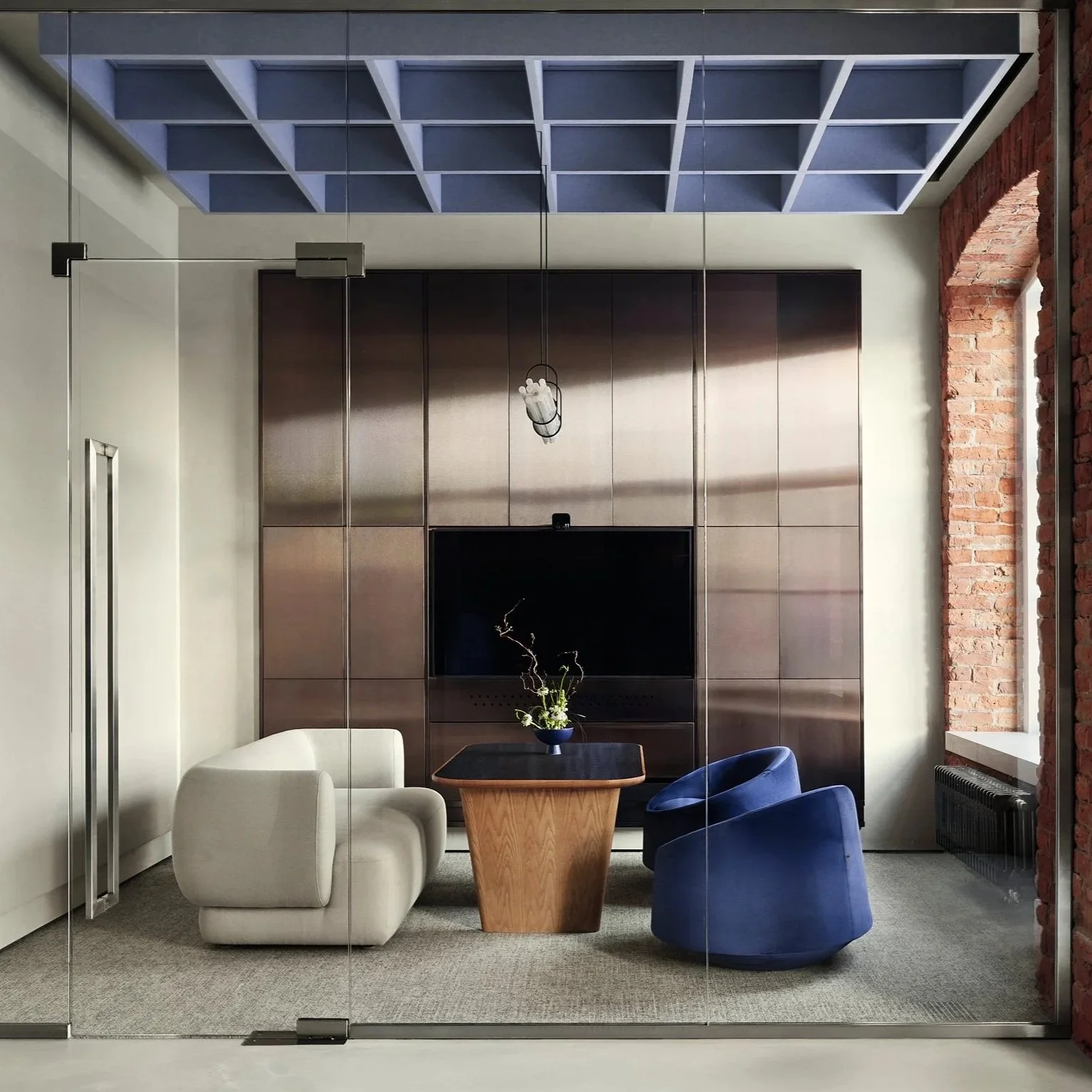 legenda-meeting-room-blue-ceiling-exposed-brick-copper-wall-st-petersburg