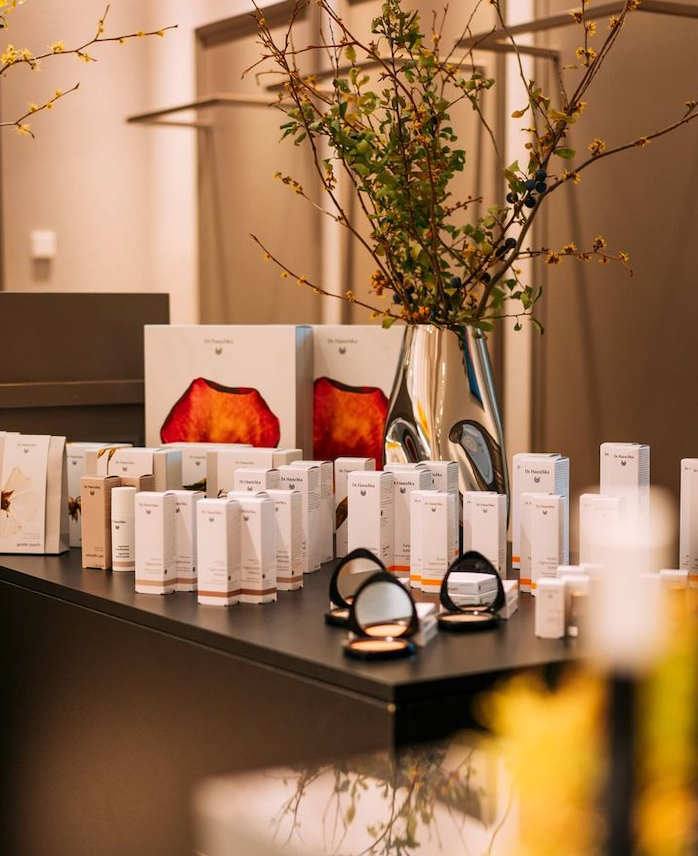 dr-hauschka-product-display-retail-shelf-skincare