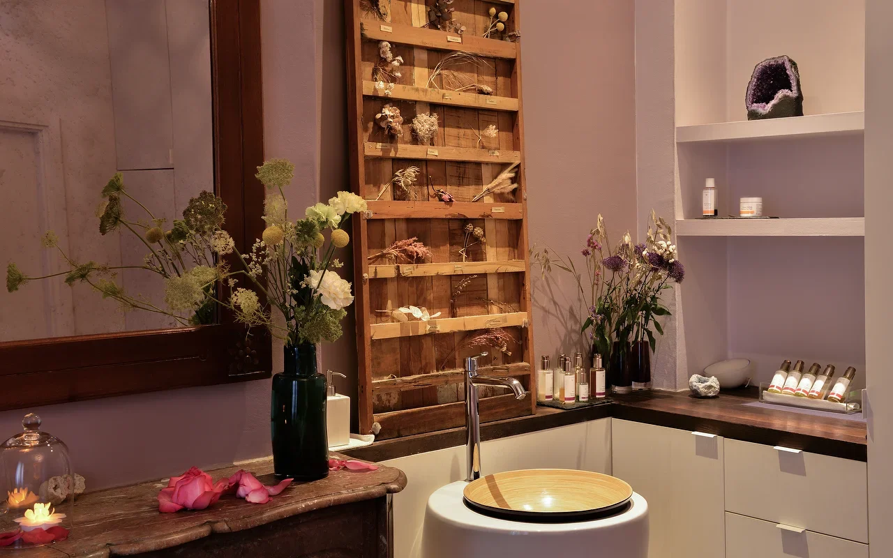 La Maison Dr. Hauschka Paris: The Clean Beauty Sanctuary You Need to Know About