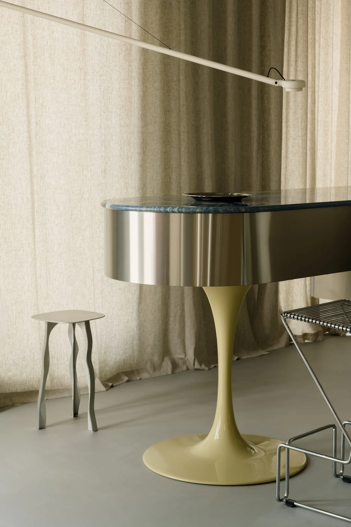 sesja-port-praski-mistovia-studio-warsaw-steel-island-yellow-legs