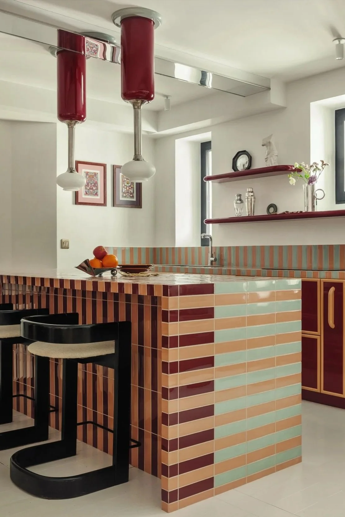 pigalle-apartment-atelier-ha-paris-striped-tiled-surfaces-rhythm