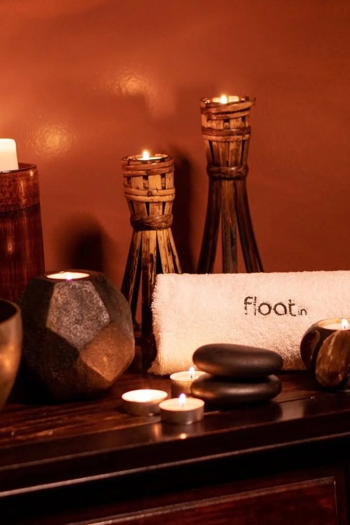 float-in-spa-lisbon-therapeutic-massage-relaxation