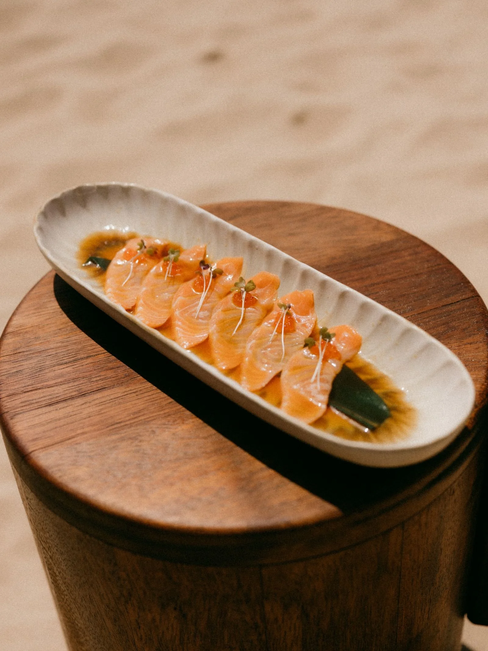 nuua-beach-costa-da-caparica-sashimi-atlantic-fish-japanese-portuguese