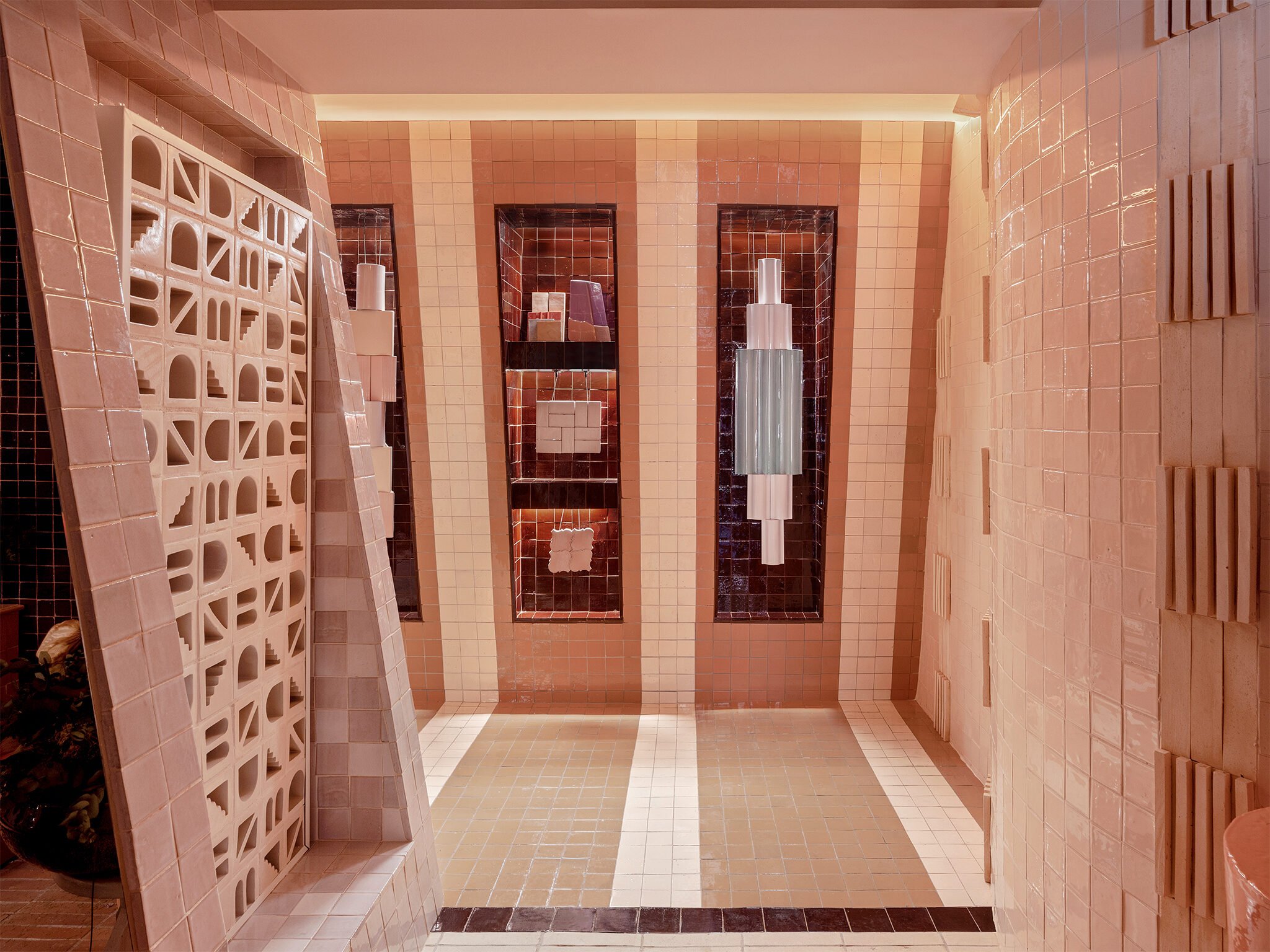 maora-ceramic-showroom-valencia-spain